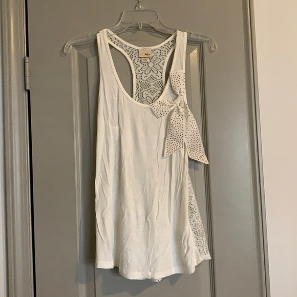 Lace Tank Top with bow - Picture 1 of 4